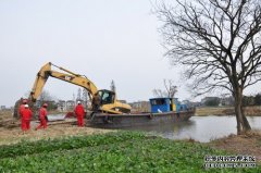 浙江嘉兴长水天辰登录塘定向钻穿越回拖告捷